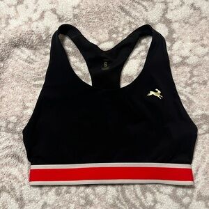 In excellent condition and very comfortable for all kinds of run workouts.